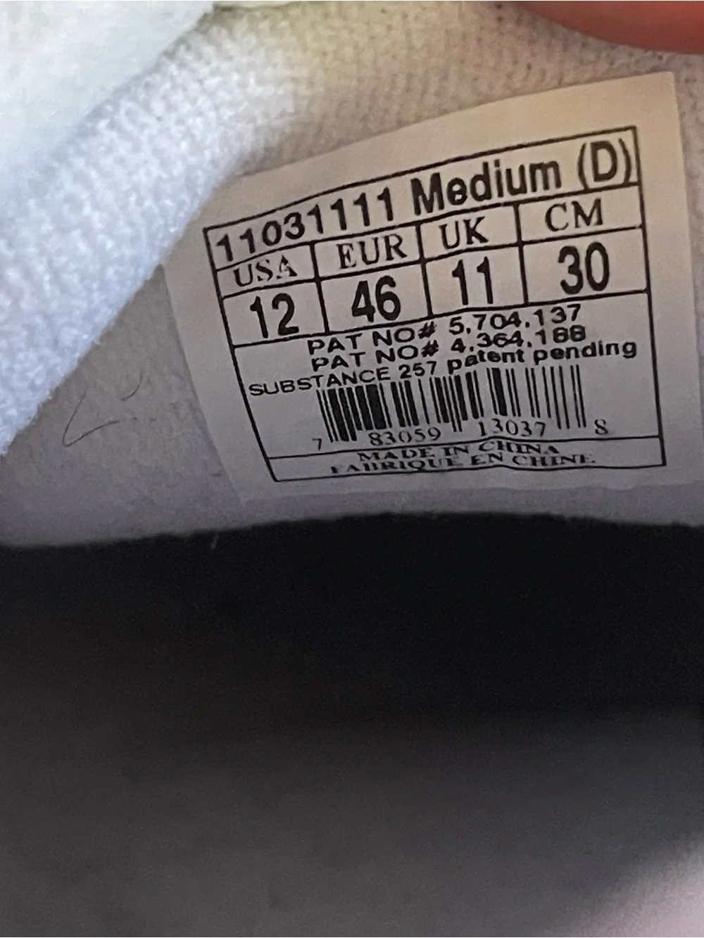 Brooks Men’s 12D White Leather Addiction Walker Walking Shoes